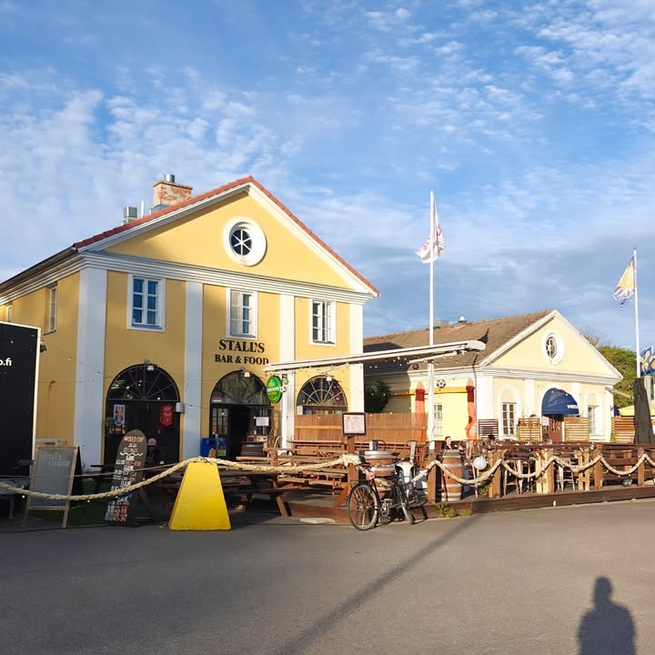 Stall's Bar & Food