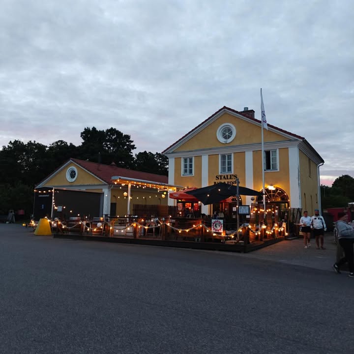 Stall's Bar & Food
